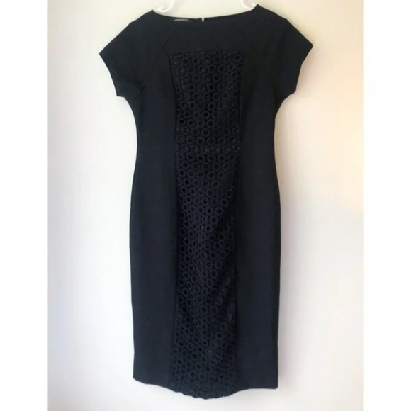 Sold - Picture 3 of 10